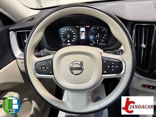 VOLVO XC60 Business Plus B4 AWD Aut.