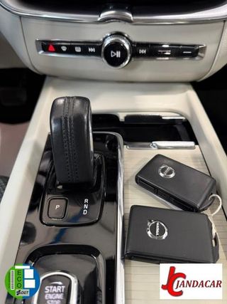 VOLVO XC60 Business Plus B4 AWD Aut.