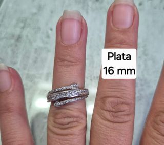 Anillo de Plata con Circonitas. Talla 16