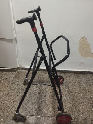 Andador para adultos y con movilidad reducida