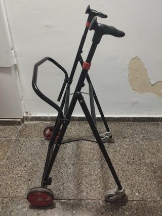 Andador para adultos y con movilidad reducida