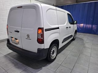 PEUGEOT Partner Pro Standard 600kg BlueHDi 55kW