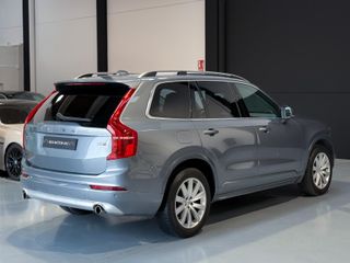 VOLVO XC90 2.0 D5 AWD Momentum C Auto