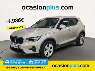 Volvo XC40 B3 G Core Dark Auto 120 kW (163 CV)