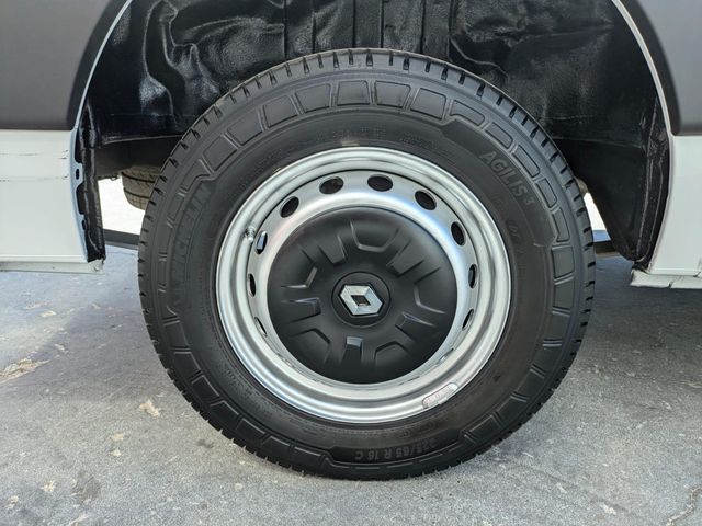 RENAULT Master Furgón T L1H1 3500 Bl dCi 100kW (135CV)