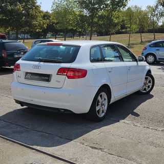 AUDI A3 Sportback 1.6 TDI 105cv Ambition