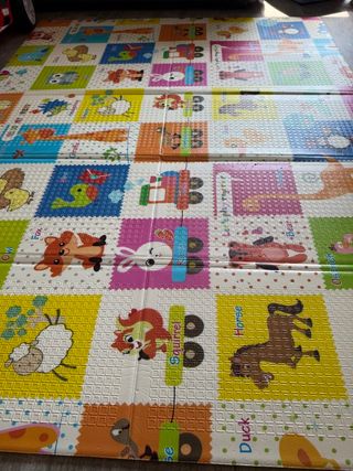 Tappeto gioco bambini con animali