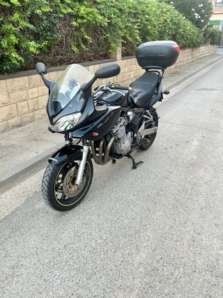 Suzuki Bandit S Negra