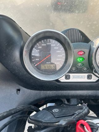 Suzuki Bandit S Negra