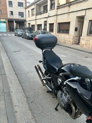 Suzuki Bandit S Negra