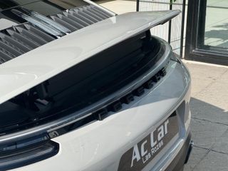 PORSCHE 911 Carrera 4 GTS Coupé