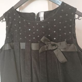 Vestido niña lentejuelas y lazo negro 10 años