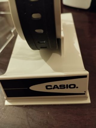 Reloj Casio Negro Nuevo en Estuche