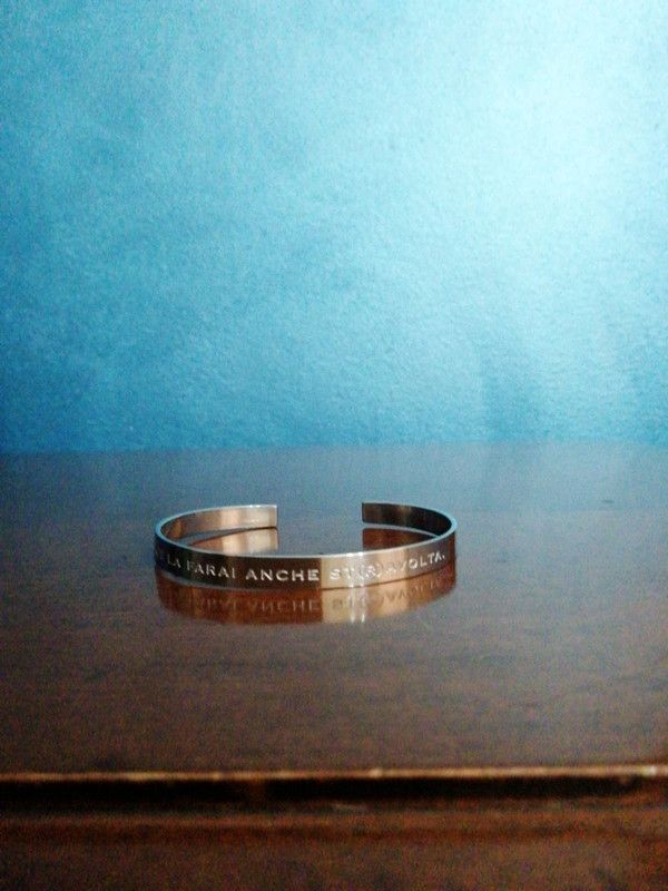 Bracciale rigido inciso Mosco