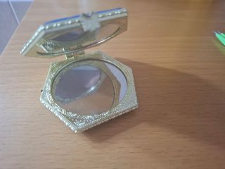 Espejo de bolsillo hexagonal azul y dorado