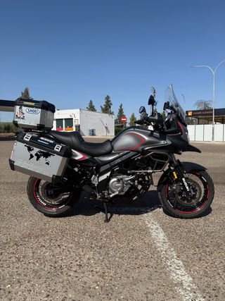 Suzuki V-Strom XT 2016