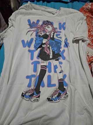Bershka Camiseta Anime/Manga Blanca