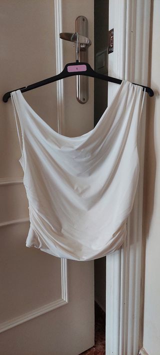 Top blanco sin estrenar Dunnes Store. 