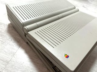 Apple Macintosh Portable 1989
