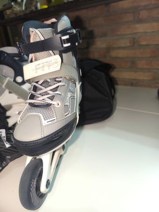 Patines en línea talla 35-39 con protecciones