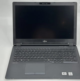 Fujitsu LifeBook U7510 15,6 FHD i5-10210U 16GB RAM