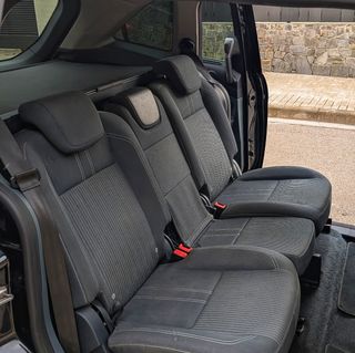 Ford Grand C-MAX 2011