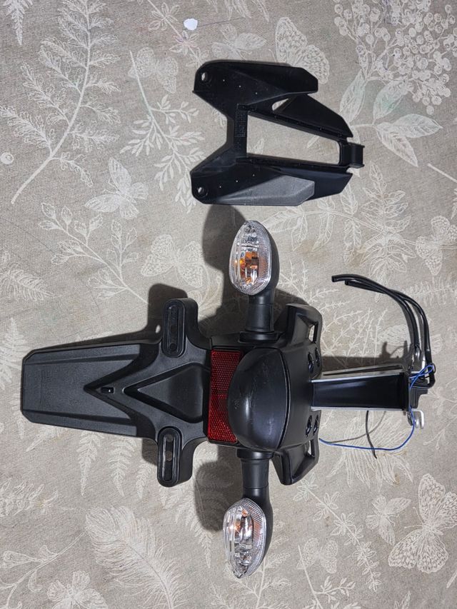 Porta matrícula Yamaha MT-07