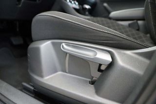ŠKODA Yeti KAROQ 1.5 TSI DSG AMBITION 5P
