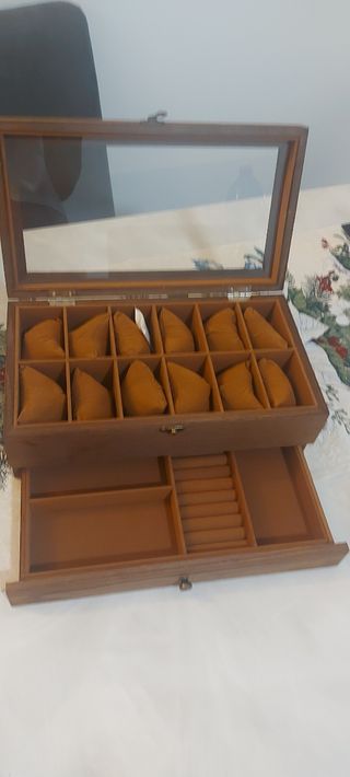 Scatola porta orologi in legno