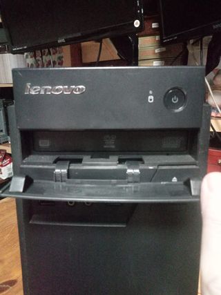 SUPER OFERTA¡¡¡Torre Lenovo 4 núcleos SIN CARGADOR