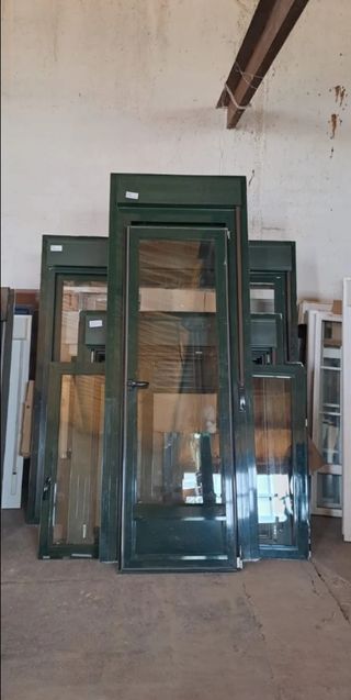 Ventanas y balconera aluminio oscilobatientes