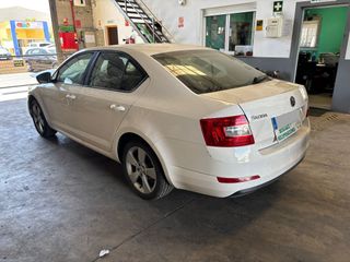 DESPIECE COMPLETO DE SKODA OCTAVIA 1.6TDI 105CV