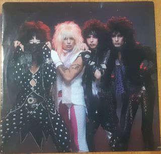 VINILO MOTLEY CRUE. THEATRE OF PAIN. EDICIÓN 1985.