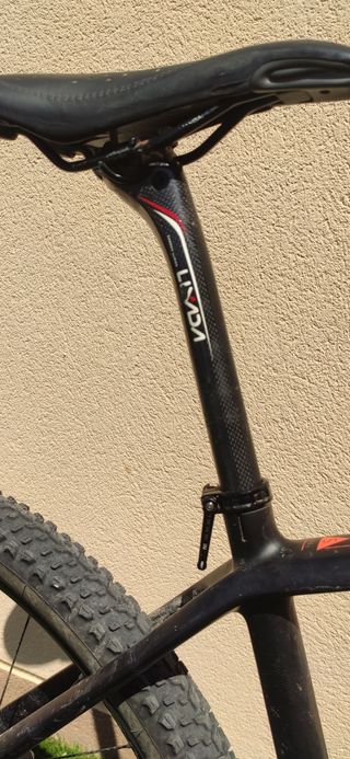 Bicicleta Montaña Carbono BTT Super Ligera