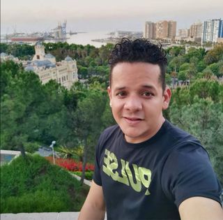 Quiromasajista Profesional / Massage Therapist