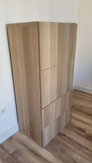 Armario oficina de Ikea madera