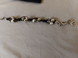 Pulsera Ciclon Cuero y Bolas Plata.