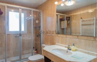 Chalet en Urbanización Alto la Muela