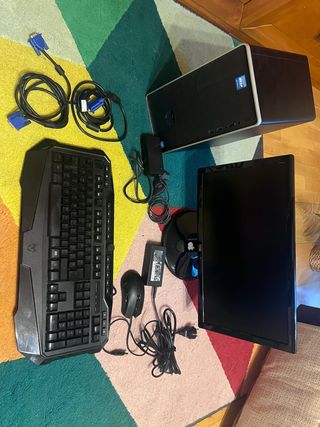 Ordenador HP Negro +Monitor AOC+Teclado y Ratón