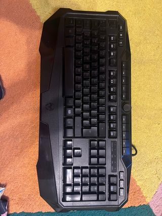 Ordenador HP Negro +Monitor AOC+Teclado y Ratón