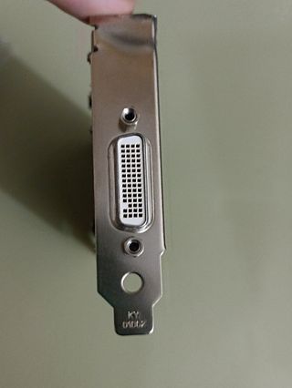  NVIDIA Quadro NVS 315 1GB  Low Profil + adaptador