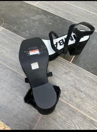 Sandalias Bimba y Lola Negras