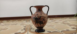 Vaso decorato in ceramica