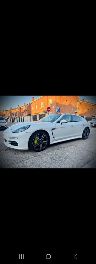 Porsche Panamera 2015