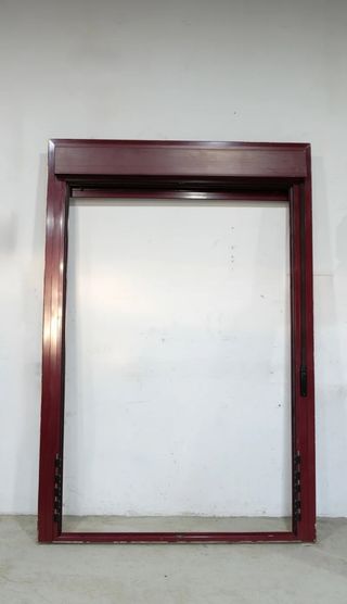 4 Balconeras y Ventanas Abatibles