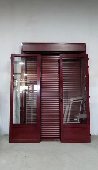 4 Balconeras y Ventanas Abatibles