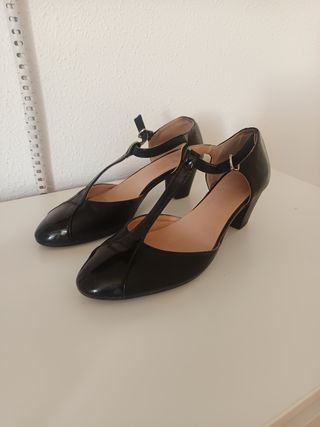 Zapatos negros número 38
