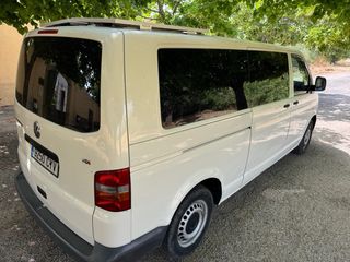 Volkswagen Transporter T5 2004