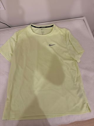 Camiseta Nike Running Dri-FIT Miler Amarilla Talla