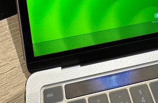 MacBook Pro 13,3" · Chip M1 · 256Gb  · 8GB RAM